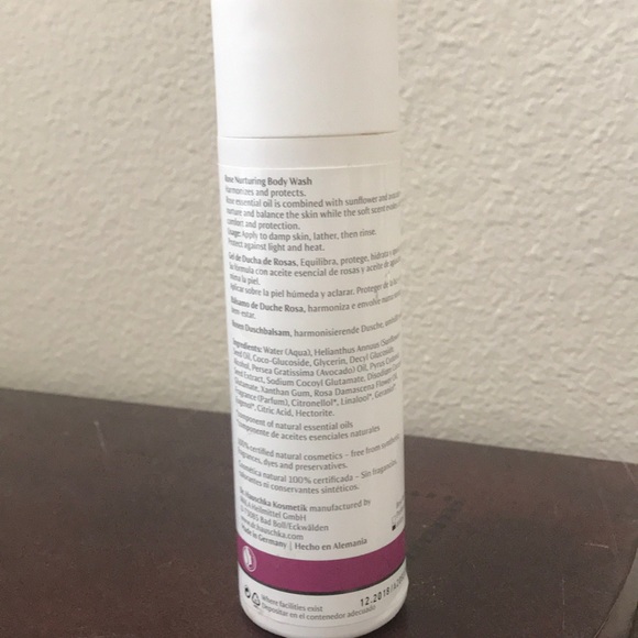 Dr. Hauschka nurturing body wash - Picture 2 of 2